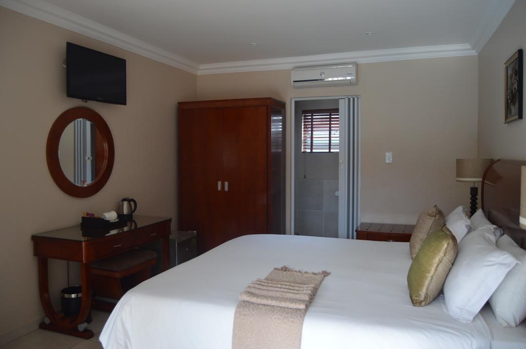 Lakeview Boutique Hotel & Conference Center Benoni Exterior foto